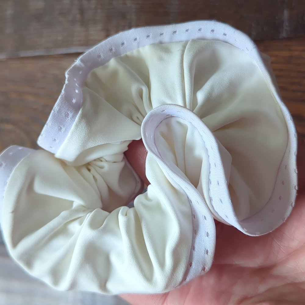 ANTHRO I Set of Three Aly Perforated Scrunchies in White, Gray, and Black - Picture 2 of 6